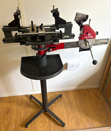 Alpha tennis racket stringing - alpha,
